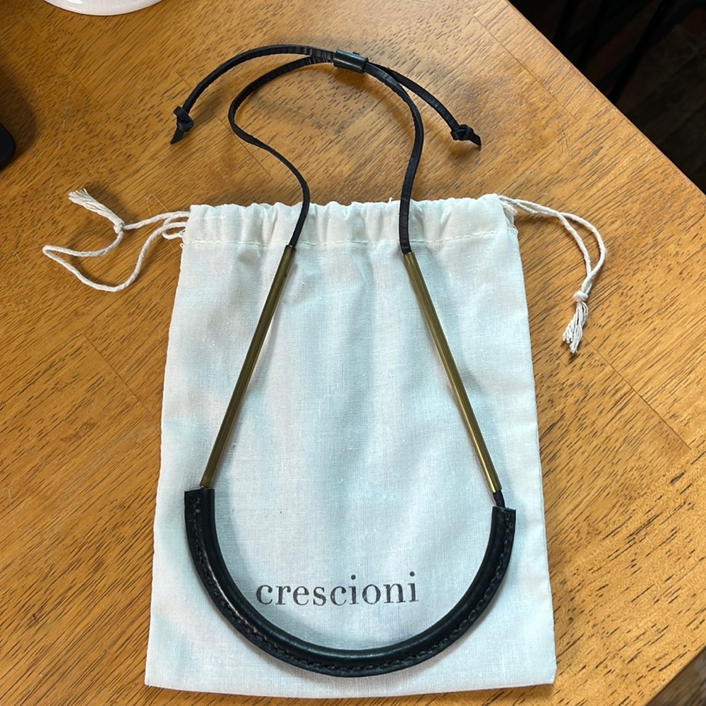 Crescioni bare circuit necklace.